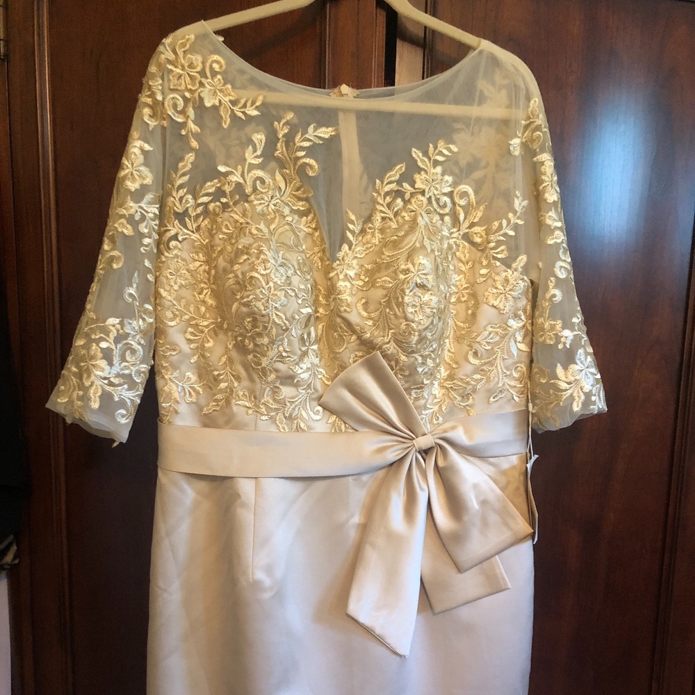 Champagne Size 18 Straight Gown by LT LanTing Bride